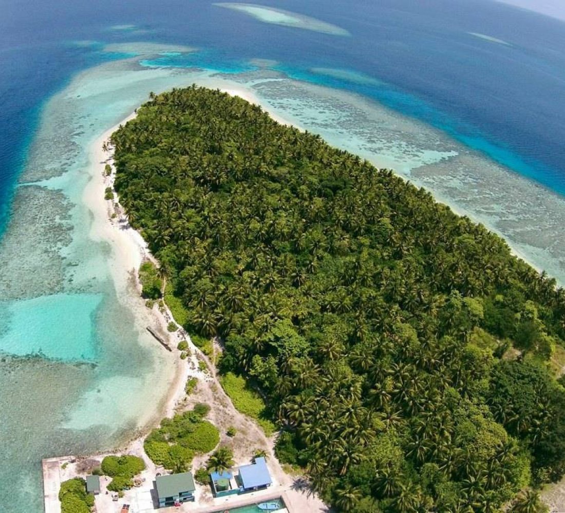 Остров Thinadhoo Мальдивы